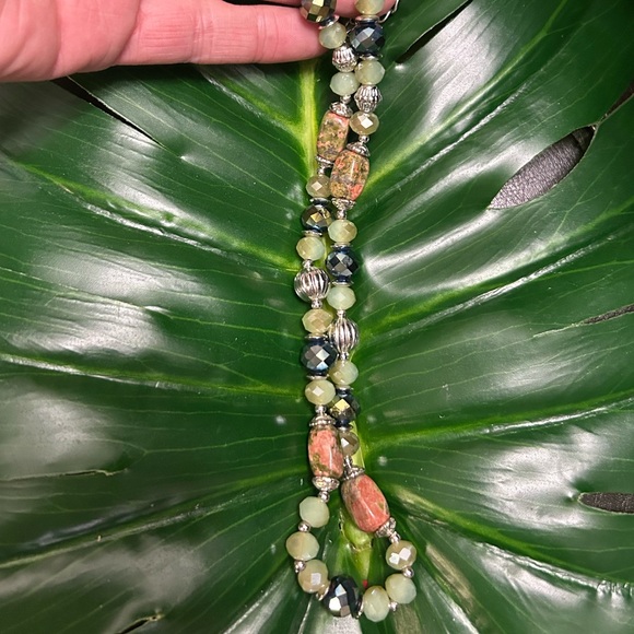 UNIKITE wire wrapped crystal keychain pendant bracelets & necklace set - Picture 5 of 6